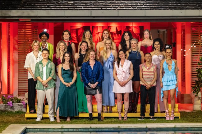 20 Kandidatinnen wollen das Herz der „Princess“ erobern. 20 Kandidatinnen wollen das Herz der „Princess“ erobern.