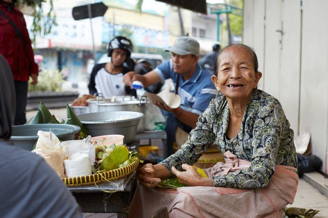 Streetfood aus Indonesien lässt einem das Wasser im Mund zusammenlaufen!