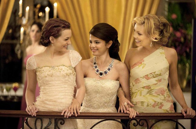 Grace (Gomez), Meg (Meester) und Emma (Cassidy) erleben die Zeit ihres Lebens in Monte Carlo.
