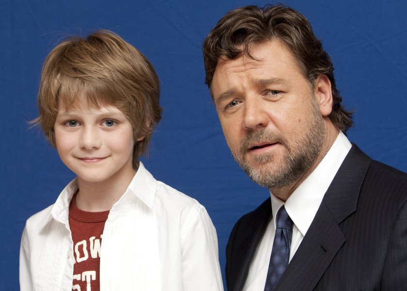 Russell Crowe Ty Simpkins The Next Three Days 72 Hours Russell Crowe Ty Simpkins The Next Three Days 72 Hours