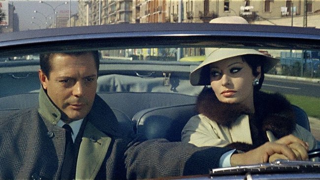 Sophia Loren und Marcello Mastroianni in drei ganz unterschiedlichen Rollen.