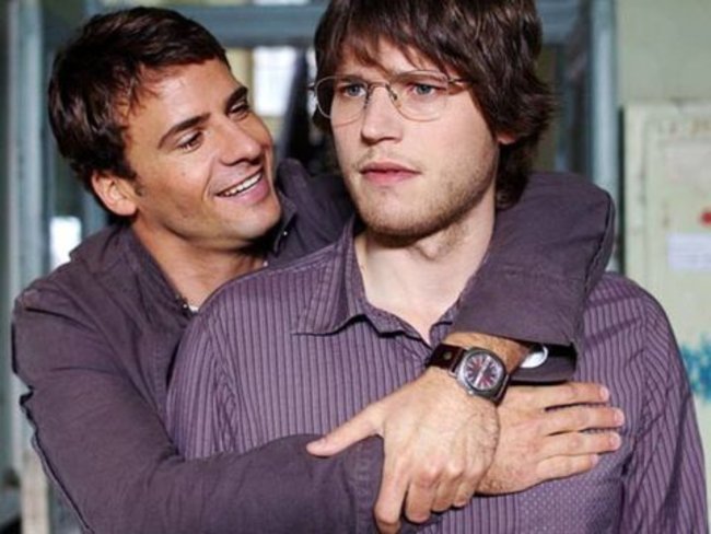 Lars (Stephan Luca) und Martin (Sebastian Ströbel) sind beste Freunde.