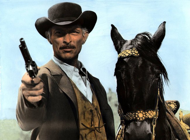 Lee Van Cleef als Talby. Lee Van Cleef als Talby.