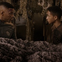 After Earth / Will Smith / Jaden Smith Poster