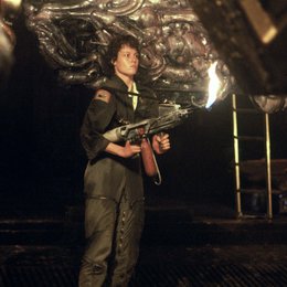 Alien (Director's Cut) / Alien/Aliens/Alien 3/Alien: Resurrection / Sigourney Weaver Poster