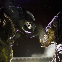Aliens vs. Predator 2 Poster