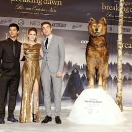 Filmpremiere "Breaking Dawn - Biss zum Ende der Nacht, Teil 2" in Berlin / Taylor Lautner / Kristen Stewart / Robert Pattinson Poster