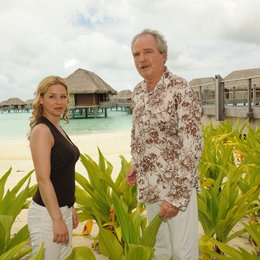 Traumschiff: Bora Bora, Das (ZDF / ORF) / Theresa Scholze / Friedrich von Thun Poster