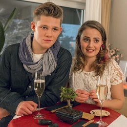 LottoKönige (2. Staffel, 6 Folgen), Die (WDR) / Max von der Groeben / Olga von Luckwald Poster