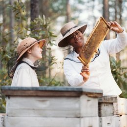 Bienenhüterin, Die / Dakota Fanning / Queen Latifah Poster