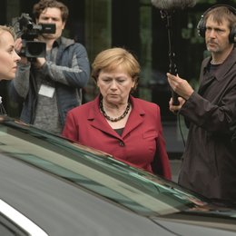 Drehschluss von »Die Getriebenen«: Mit Imogen Kogge als Angela Merkel Poster