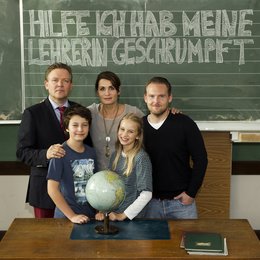Hilfe, ich hab meine Lehrerin geschrumpft / Set / Justus von Dohnányi / Anja Kling / Axel Stein / Oskar Keymer / Lina Hüesker Poster