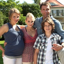 Meine wunderbare Familie... in anderen Umständen (ZDF) / Tanja Wedhorn / Patrik Fichte / Paul Zerbst / Teresa Klamert Poster