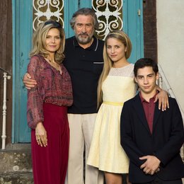 Malavita - The Family / Family, The / Michelle Pfeiffer / Robert De Niro / Dianna Agron / John D'Leo Poster