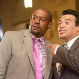 Our Family Wedding / Forest Whitaker / Carlos Mencia Poster