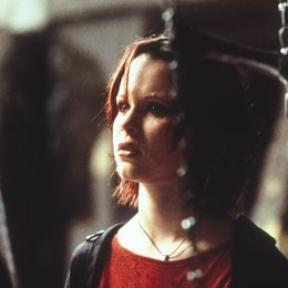 Hole, The / Thora Birch Poster