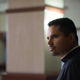 Vatican Tapes, The / Michael Peña Poster
