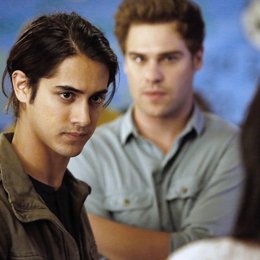 Twisted / Avan Jogia Poster