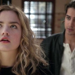 Twisted / Avan Jogia / Maddie Hasson Poster