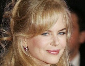 Nicole Kidman drückt sich Nicole Kidman drückt sich