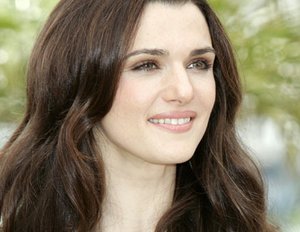 Rachel Weisz steht auf Robert Pattinson Rachel Weisz steht auf Robert Pattinson
