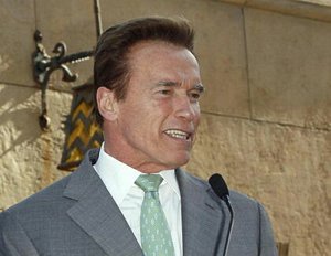 Arnold Schwarzeneggers Familienurlaub mit unehelichem Kind Arnold Schwarzeneggers Familienurlaub mit unehelichem Kind
