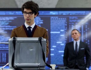 Erstes Foto von Ben Wishaw als James-Bond-Ausrüster "Q" Erstes Foto von Ben Wishaw als James-Bond-Ausrüster "Q"