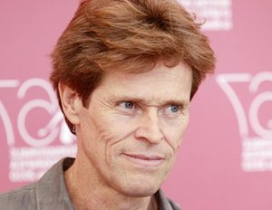 Willem Dafoe wird Andy Warhol Willem Dafoe wird Andy Warhol