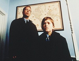 Bruce Willis dreht wieder mit "Sixth Sense"-Macher Bruce Willis dreht wieder mit "Sixth Sense"-Macher
