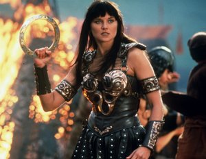 So sieht „Xena “-Star Lucy Lawless heute aus! So sieht „Xena “-Star Lucy Lawless heute aus!