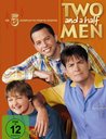 Two and a Half Men: Mein cooler Onkel Charlie - Die komplette fünfte Staffel (3 DVDs) Poster