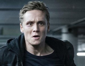 „Army of the Dead“: Matthias Schweighöfer kämpft für Netflix gegen Zombies „Army of the Dead“: Matthias Schweighöfer kämpft für Netflix gegen Zombies