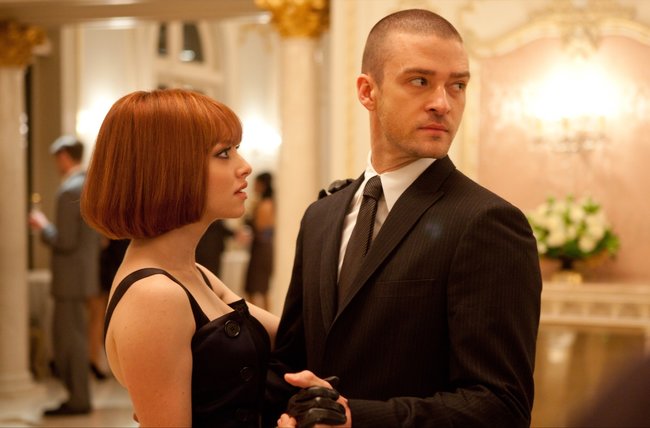 Will (Justin Timberlake) und Sylvia (Amanda Seyfried) laufen der Zeit davon.