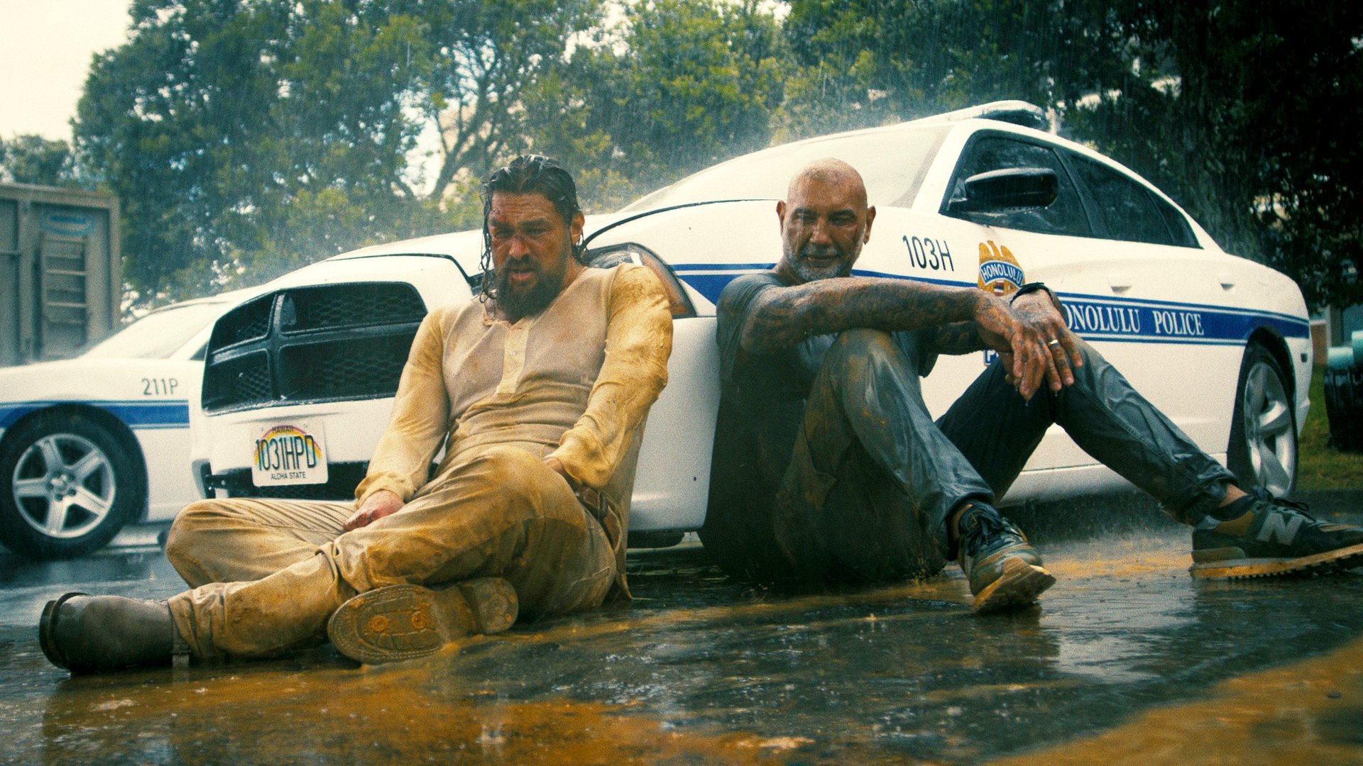 -hauen-m-chtig-rein-jason-momoa-dave-bautista-zielen-jetzt-mit-neuem-actionkracher-auf-die-amazon-spitze