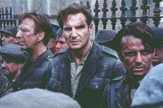 Michael Collins (Liam Neeson) kämpft als Revolutionär und Patriot.
