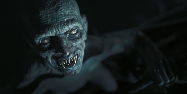 Javier Botet in seiner Rolle als Graf Dracula 