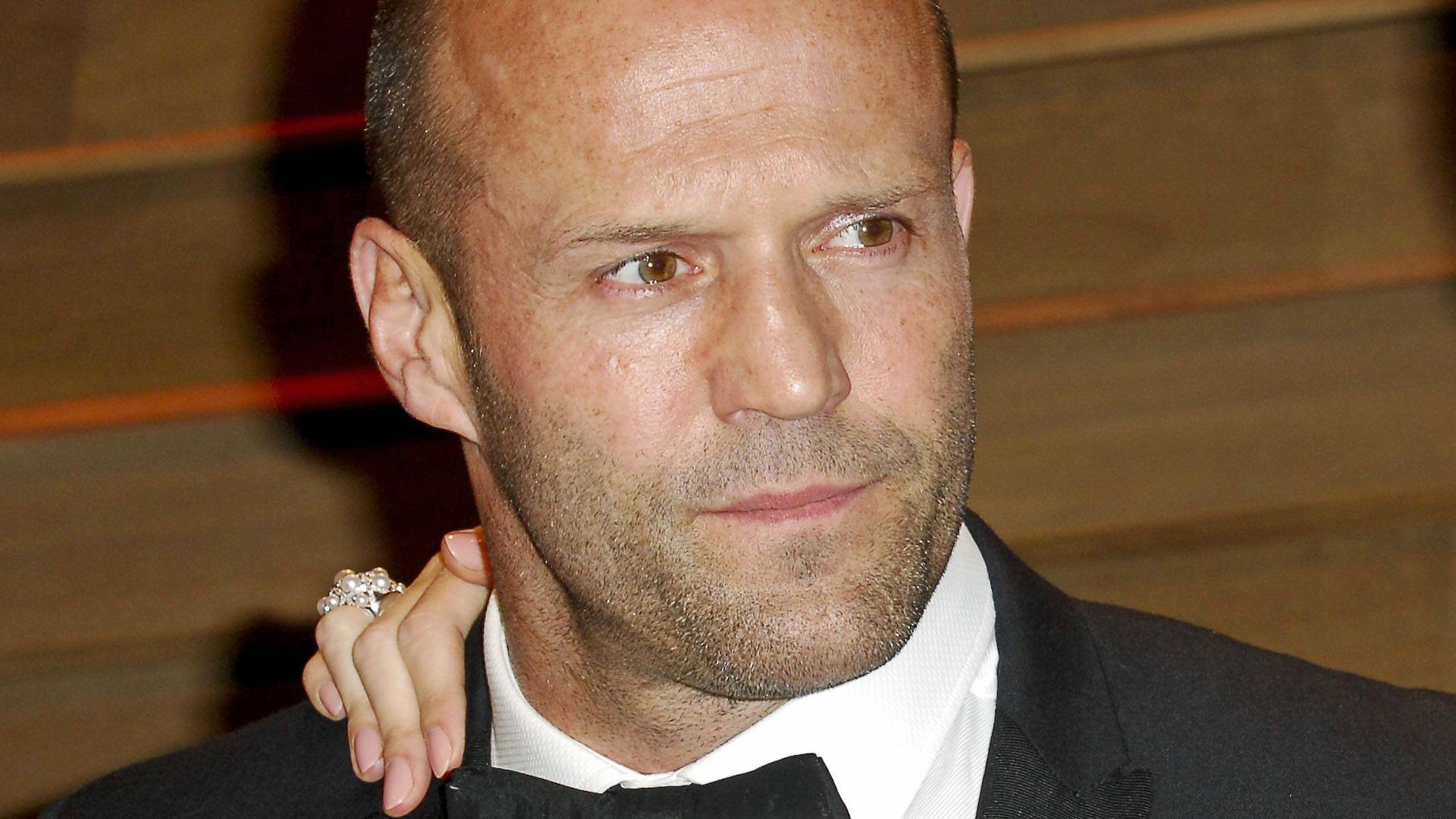 Fans lassen sich nicht veräppeln: Actionkracher mit Jason Statham versucht euch hinters Licht zu führen 5239a2a815ae4de175c48857eb ZmMgNzlmMDdiMTdmZmZmIDE5MjAgMAMwYTU5YTU0MWM4ZQ==