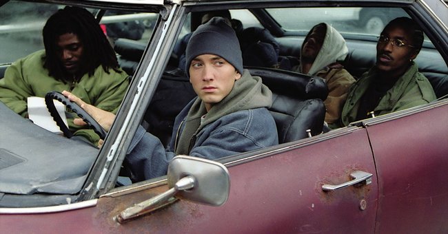 Jimmy „Rabbit“ Smith und seine Freunde leben an der „8 Mile“.