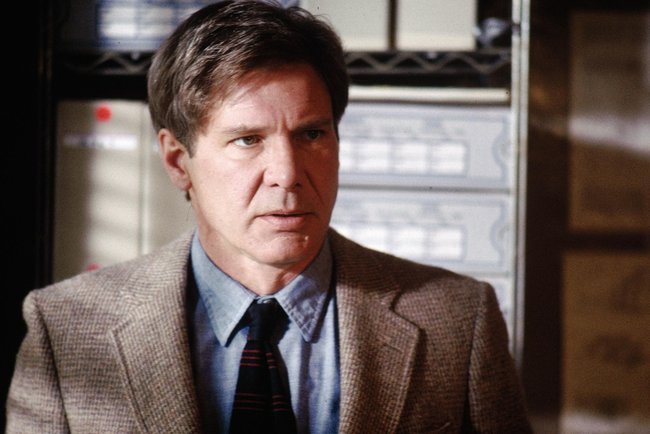 Richard Kimble (Harrison Ford) ist unschuldig auf der Flucht.