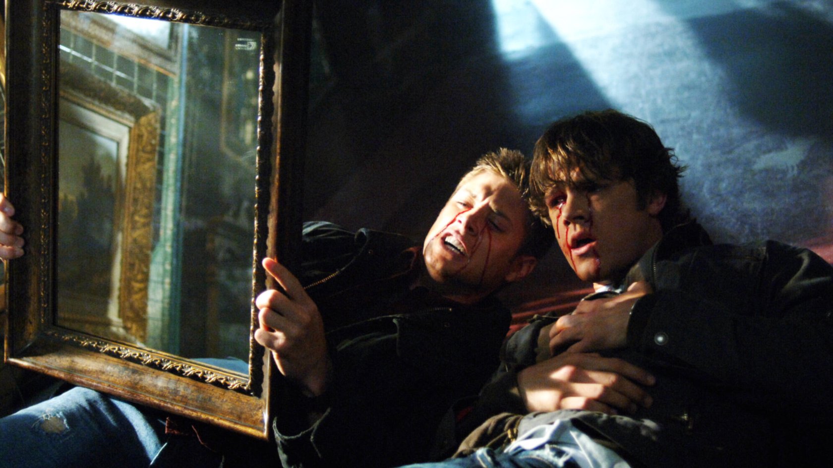 Jensen Ackles und Jared Padalecki in der 1. Staffel „Supermatural“.