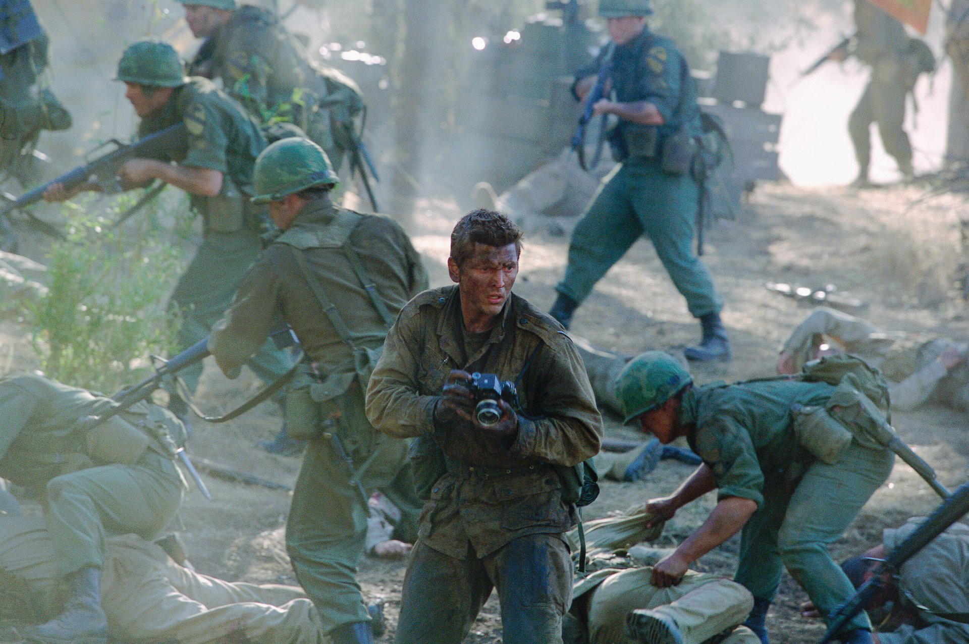 Heute im TV: Einer der härtesten Kriegsfilme der letzten 26 Jahre 091382f8868fd4ba9b3b682e14 cmUgMTkyMCADMTMwM2Y2ZGEzODE=