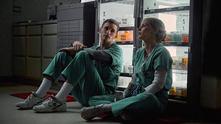 Eddie Redmayne und Jessica Chastain in „The Good Nurse“.