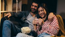 Liebesfilme auf Netflix 2025: Die 19 besten Dramen und Rom-Coms, die euer Herz höherschlagen lassen