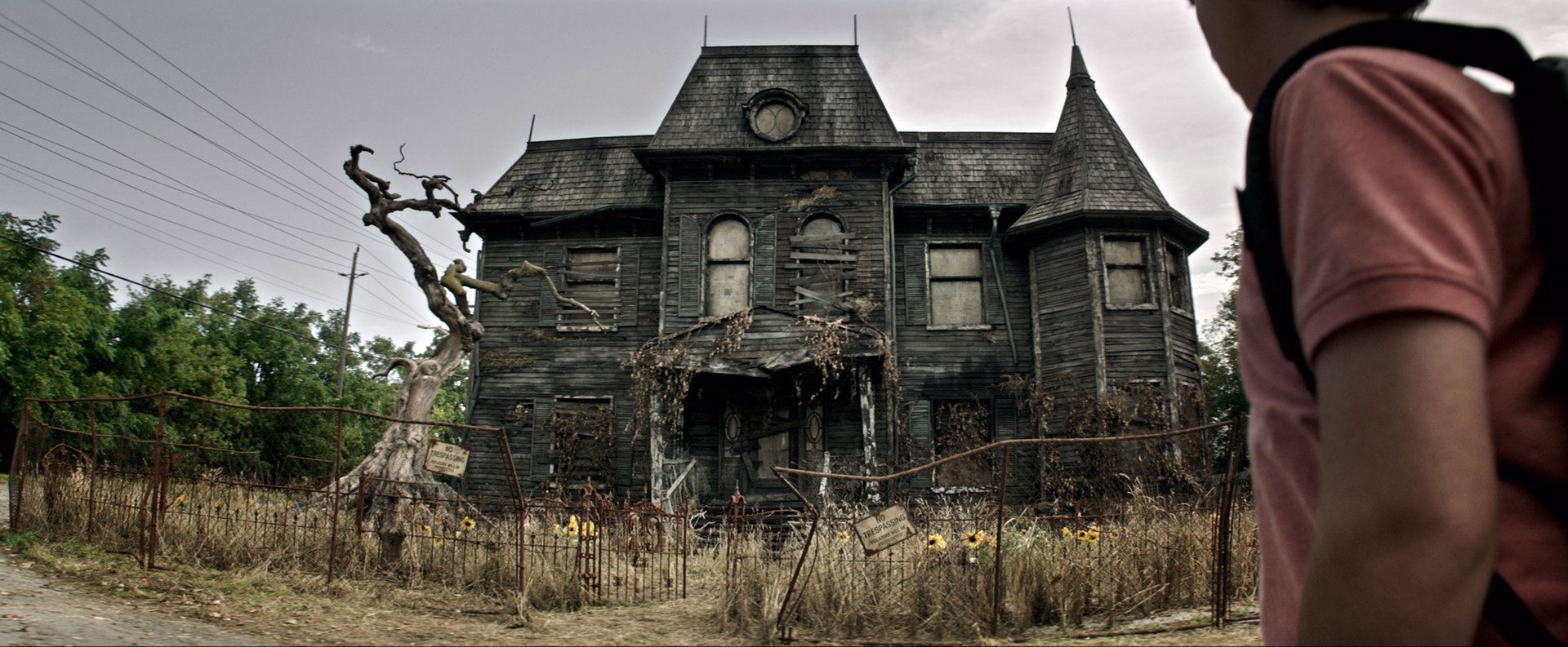 Nur wahre Horror-Fans erkennen alle ikonischen Spukhäuser im Quiz!