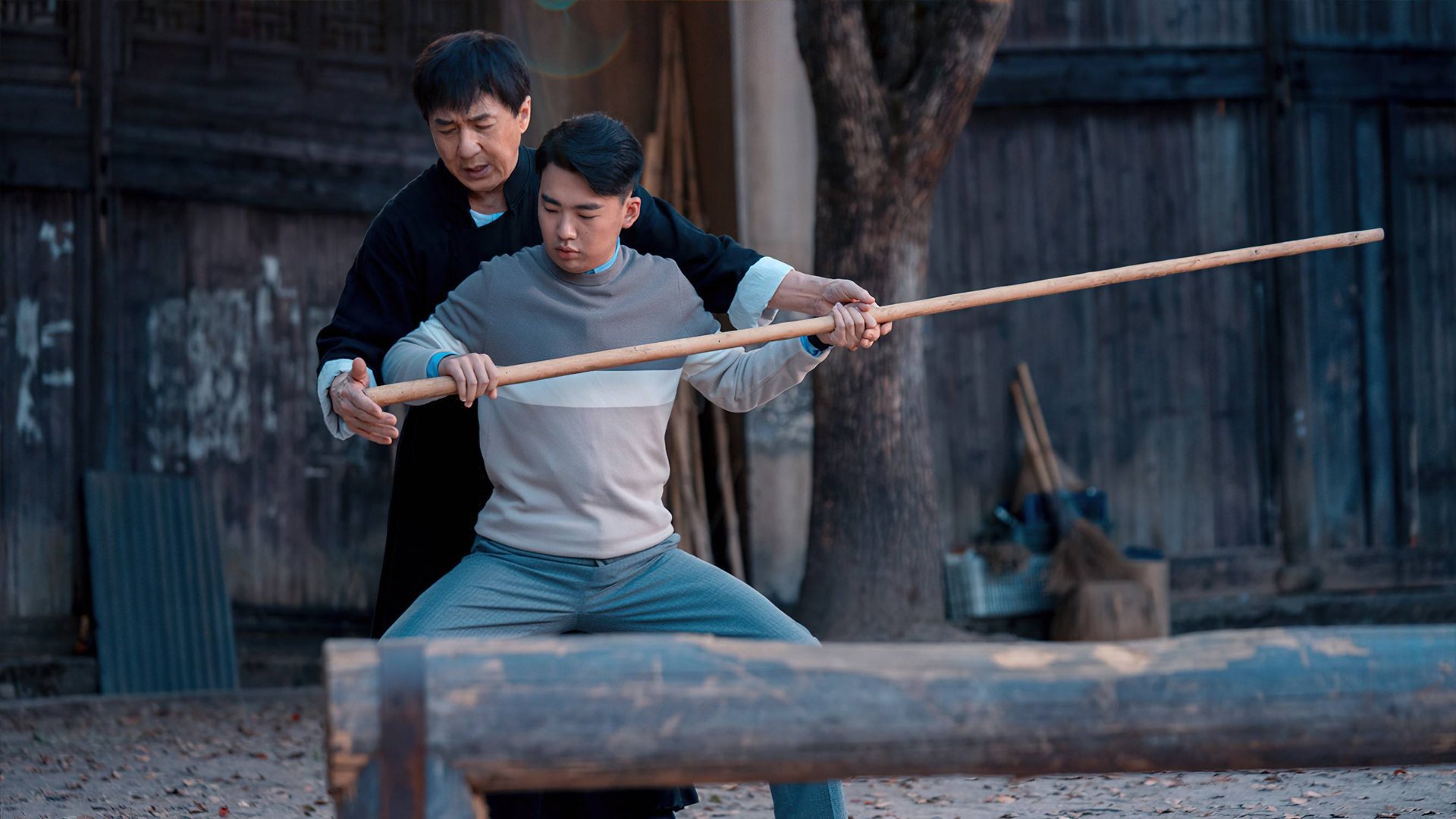 Nur-noch-3-Tage-bei-Amazon-Action-Kom-die-mit-Jackie-Chan-fliegt-trotz-Top-Kritik-aus-dem-Programm
