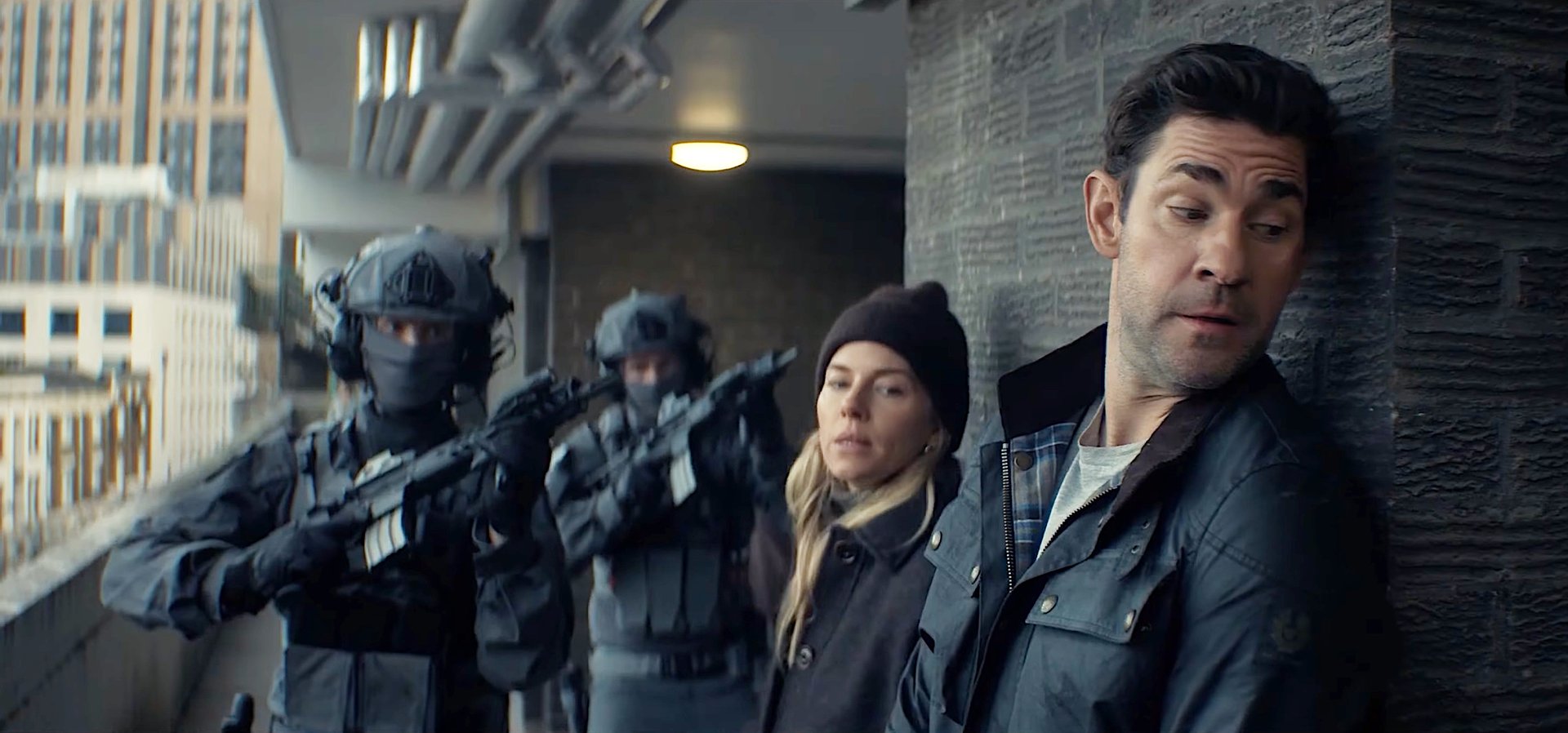 „Das sollte eine Trilogie werden“: Spannung pur im neuen Trailer zum überraschenden Comeback einer Action-Legende auf Amazon