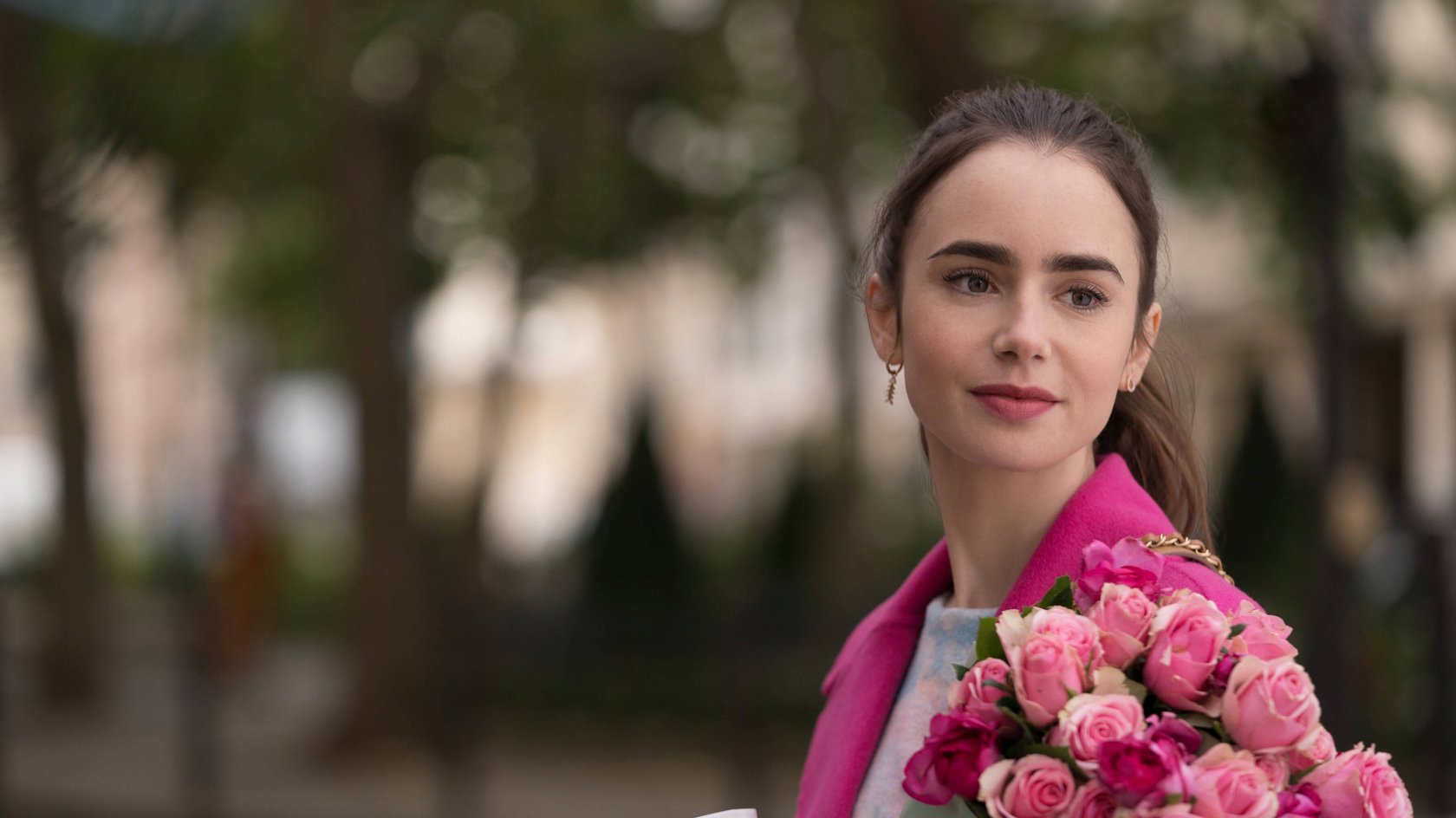 Lily Collins in „Emily in Paris“.
