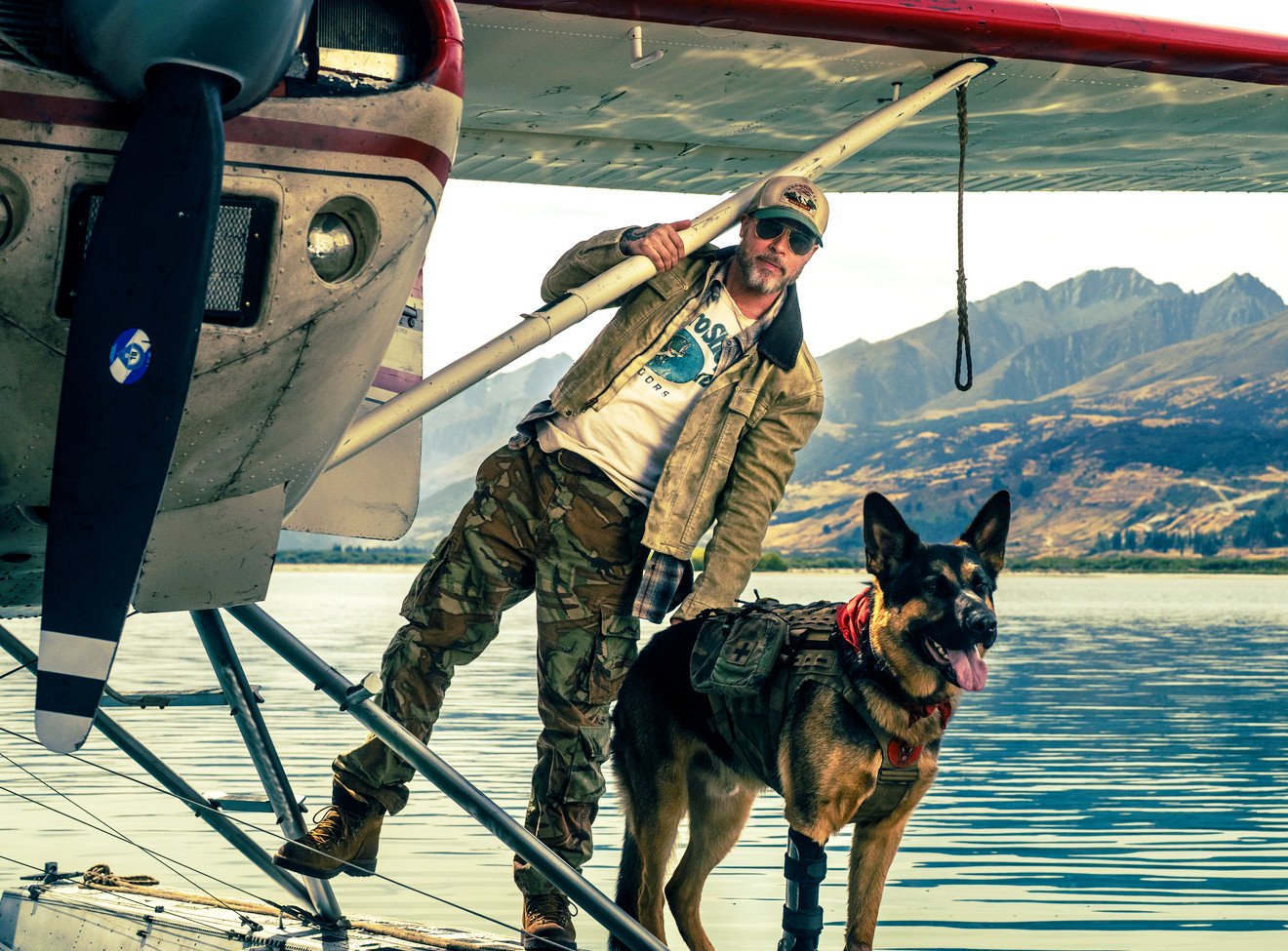 Überragende 95 %: Brad Pitt wird im Survival-Thriller von Hund an die Wand gespielt fe13002392030027c0b95a80f6 ZmMgOTE3NDdmMTRmZmZmIDE5MjAgMAMyYWYzMjIwN2JhZg==