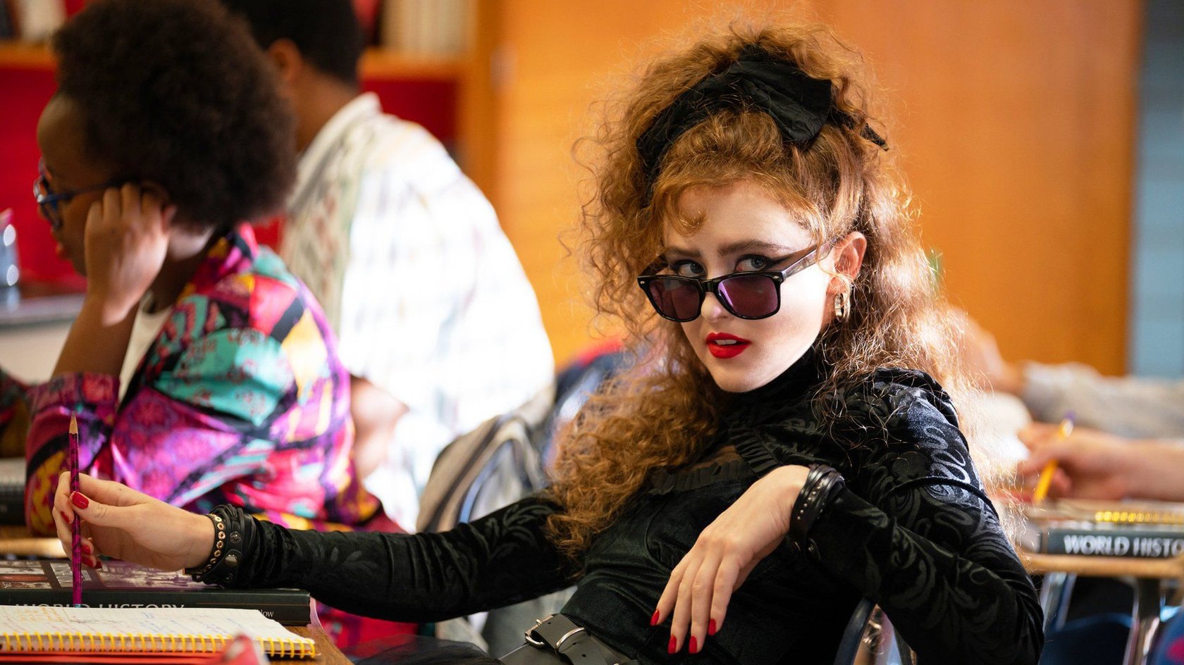 Regiedebüt von Robin Williams' Tochter: Erster Trailer zur irren 80er-Horrorkomödie