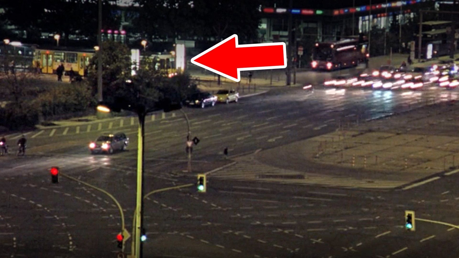 Filmfehler-ber-121-Minuten-Grandioser-Film-ber-das-Ende-der-DDR-macht-gleich-mehrfach-eine-Sache-falsch